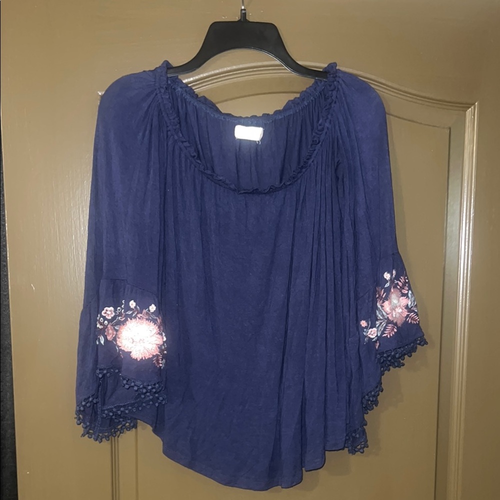 Women's Blue Floral Top